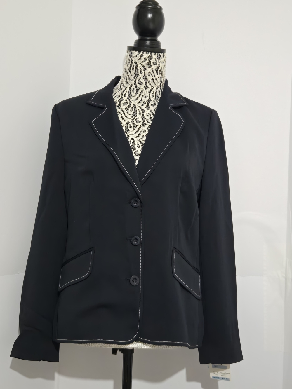 Tailored Black Women's Blazer with Contrast Topstitch